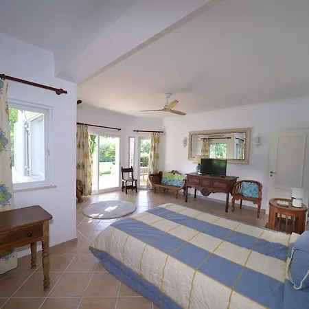 Villa Pinheiro Manso Albufeira