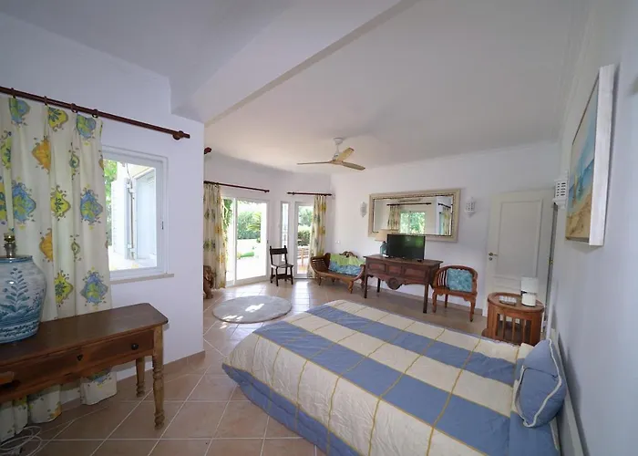 Villa Pinheiro Manso Albufeira